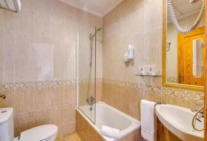 Hotelli Torre San Juan