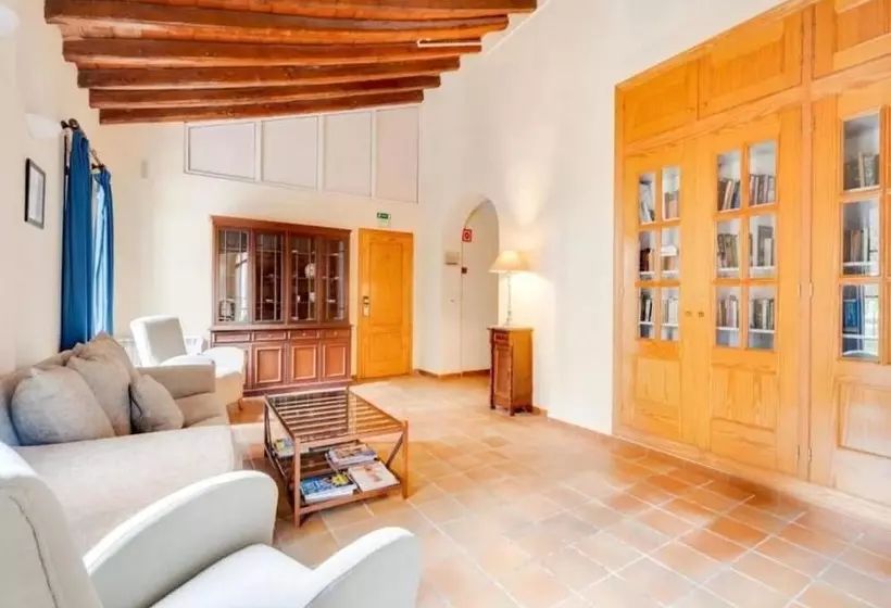 Hotelli Torre San Juan