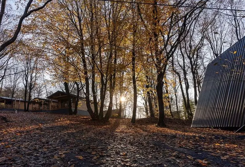 ホテル šuma Disanje