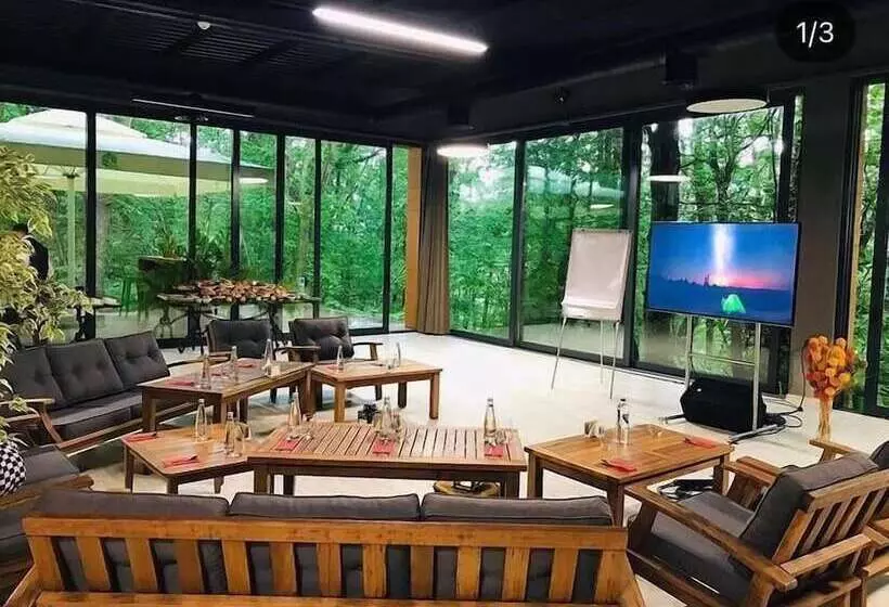 ホテル šuma Disanje