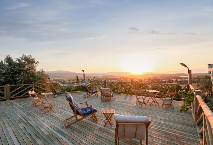 ホテル Urlachi çiftliği