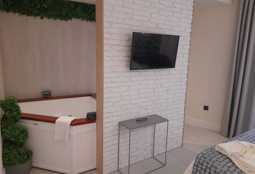 La Puerta De Nerja Hostal Boutique