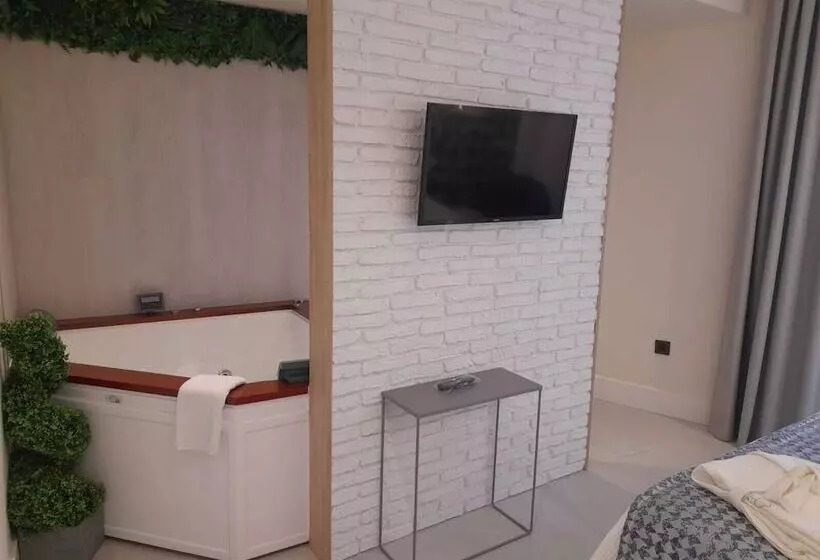 La Puerta De Nerja Hostal Boutique