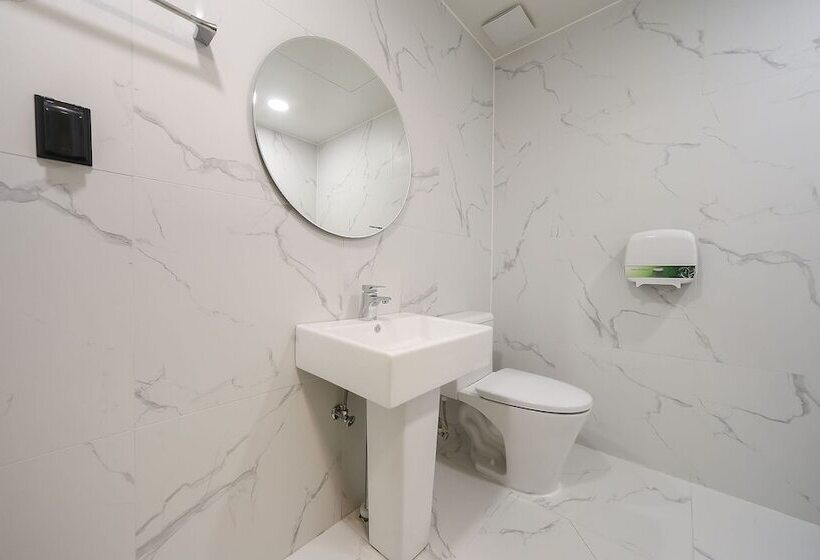 Motel Yeongcheon D Day