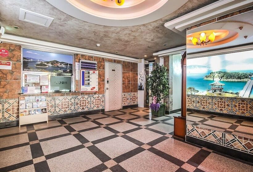 مُتل Yeosu Rosen