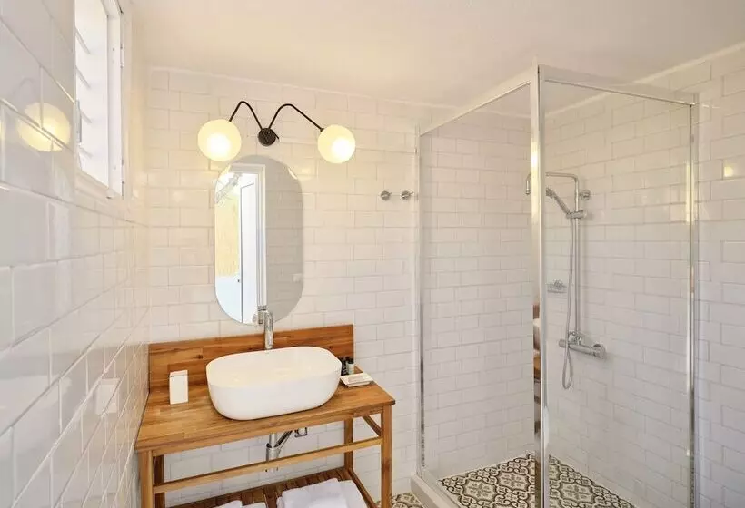 اقامتگاه Psathi Beach House