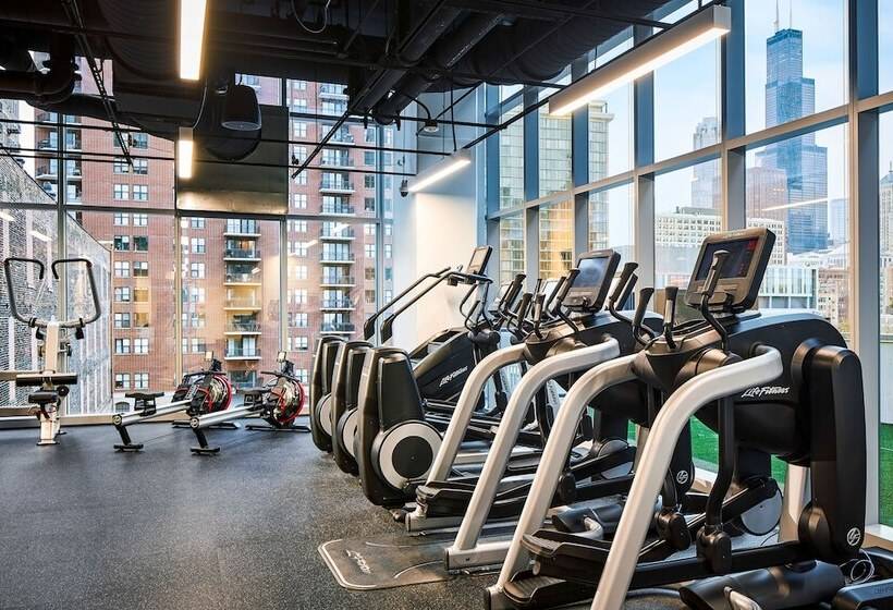 Sentral Michigan Avenue