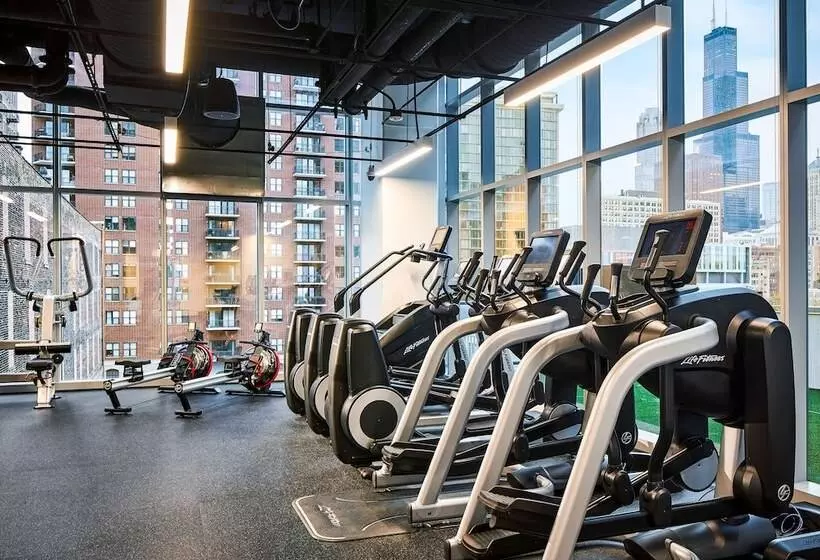 Sentral Michigan Avenue