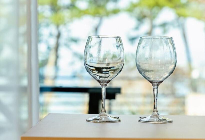 Yeosu Hi Mom Kids Family Pension Black