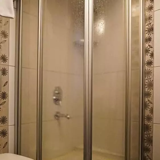 Aamiaismajoitus (B&B) Atlas Otel