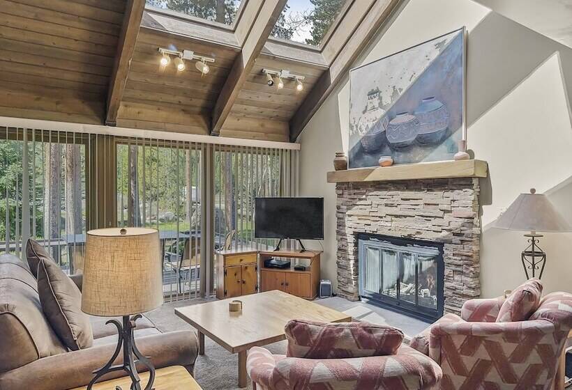 Breckenridge Spacious Mill Run 5 Townhouse By Redawning