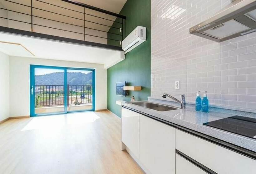 Buan Cozy Cabin Pension