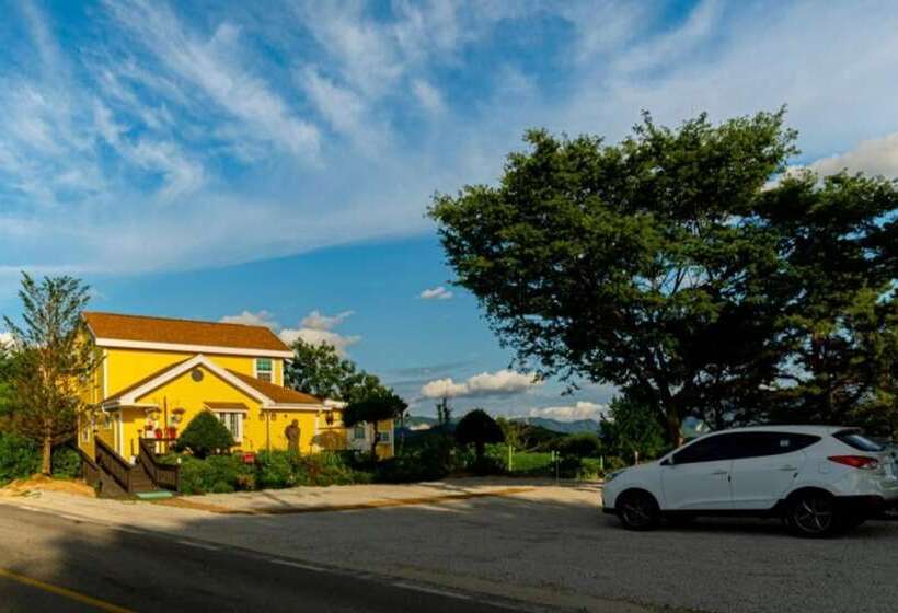 Cheorwon Kerensia Pension