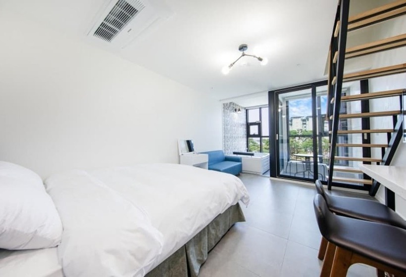 Gangneung Nishi Spa Pension