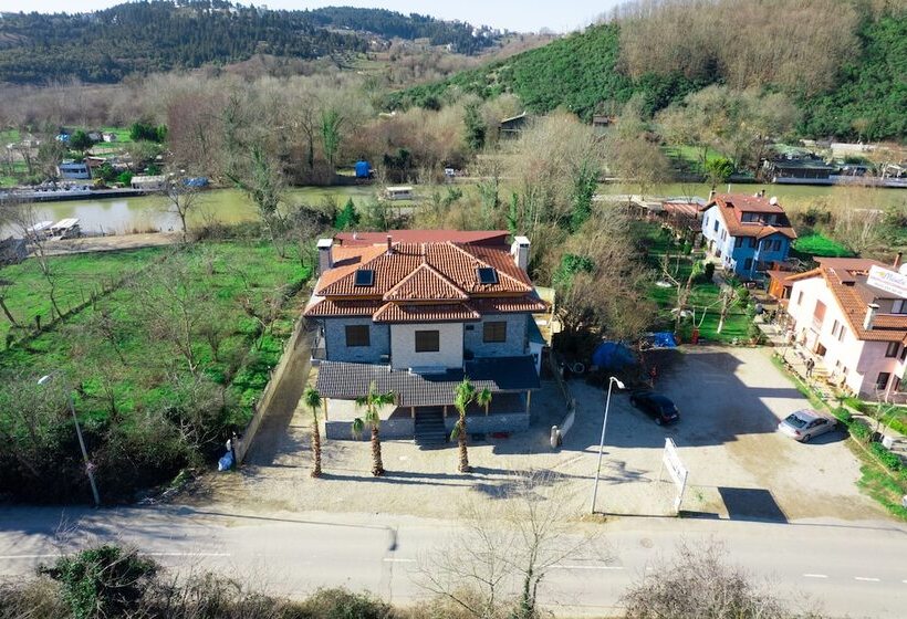 هتل Agva Pieria Luxury