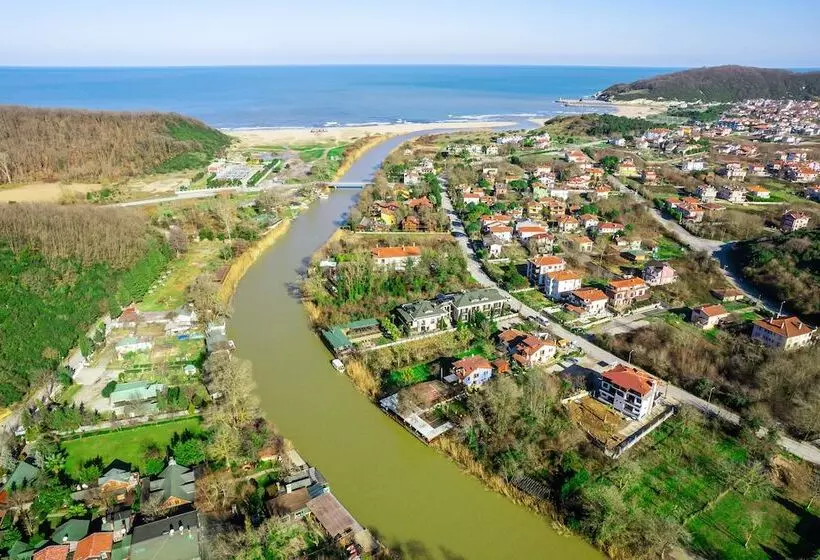 ホテル Agva Pieria Luxury