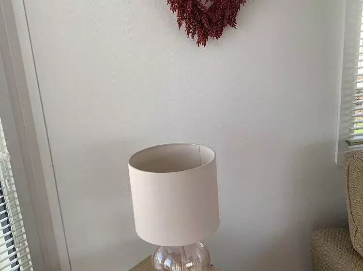 Hotelli Charming 5 Beds Caravan In Beautiful Seton Sands