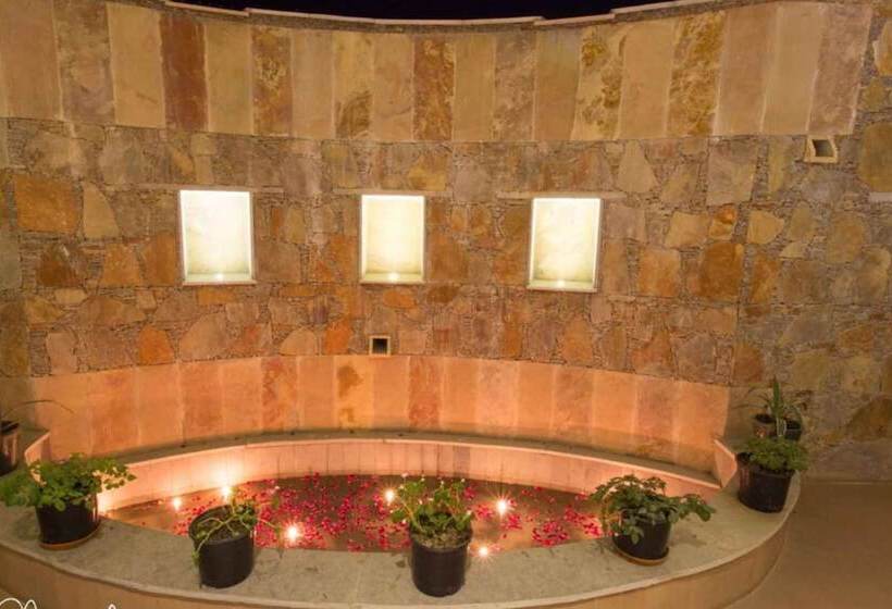 Hotel Devraj Villa A Luxury Homestay With Pool