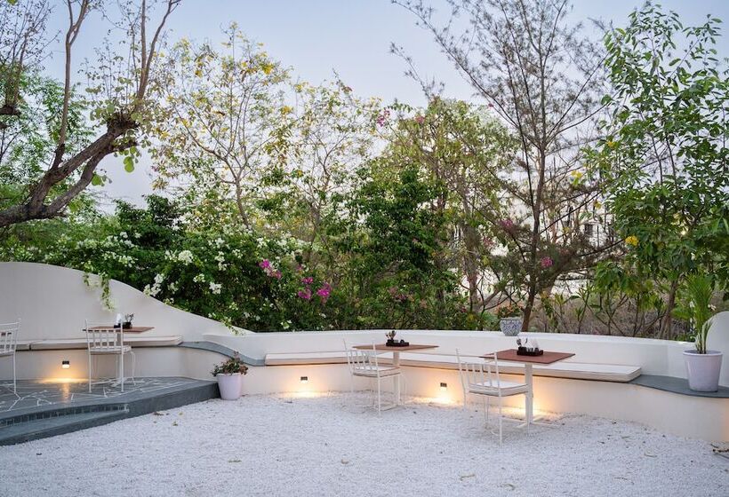 Hotel Devraj Villa A Luxury Homestay With Pool