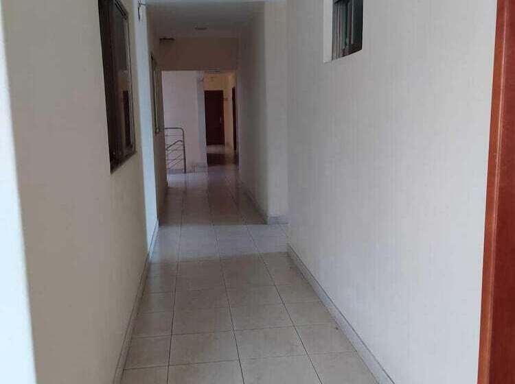 Отель Express Inn Juchitan