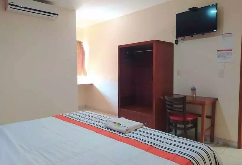 Hotelli Express Inn Juchitan