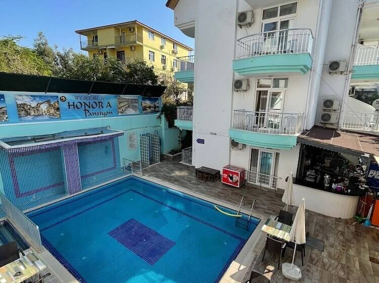 هتل Honor A Pansiyon Side