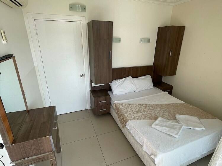 هتل Honor A Pansiyon Side