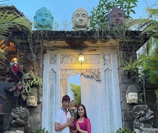 ホテル Kts   Kubu Tepi Sawah