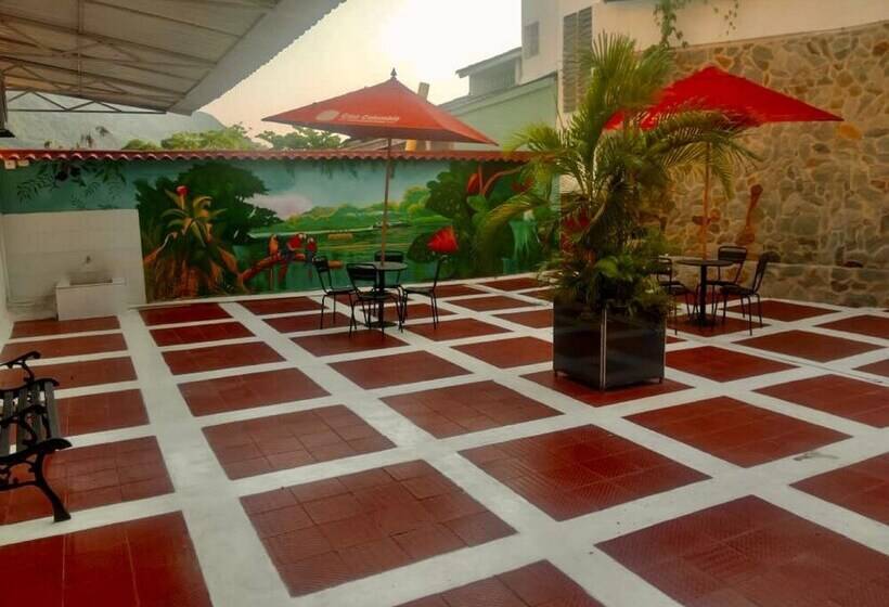 هتل La Popa Honda Tolima