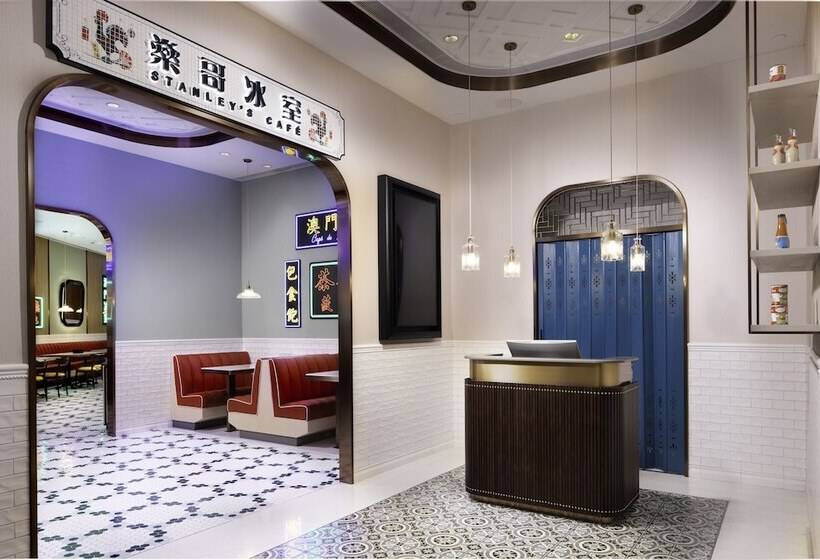 Hotel Maison L Occitane