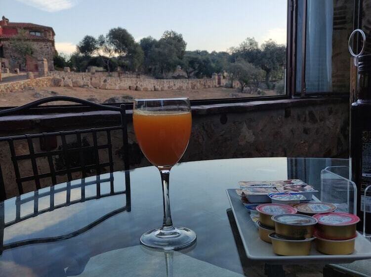 Hotel Monasterio Rocamador