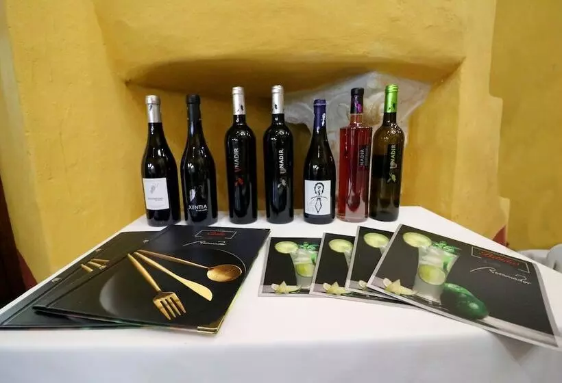 Hotelli Monasterio Rocamador