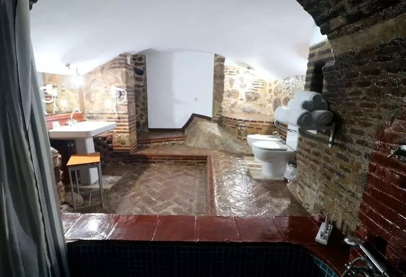 Hotelli Monasterio Rocamador