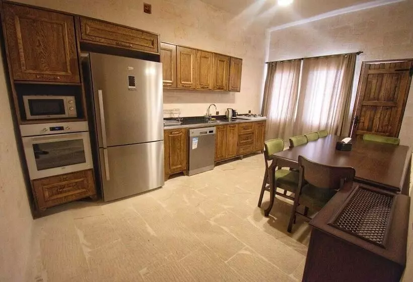 هتل Old City Kasım Tuğmaner Konağı