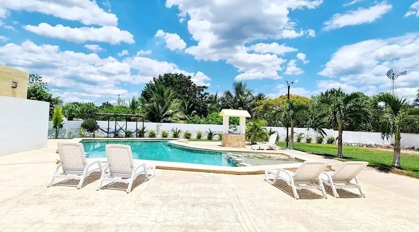 ホテル Quinta Izamal