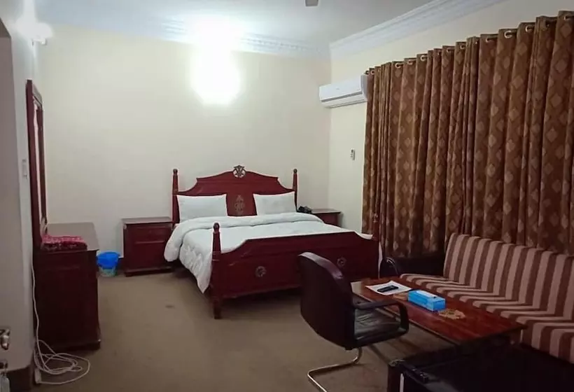 هتل Shahi Palace Guest House