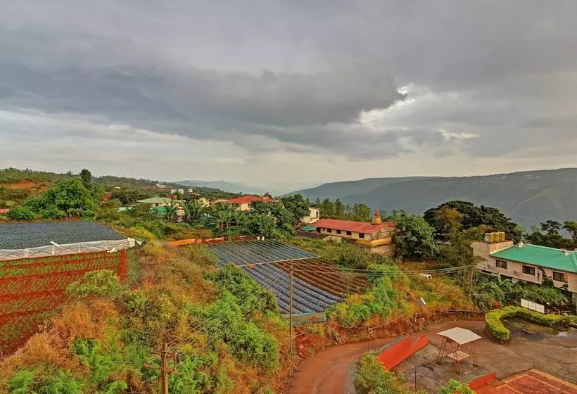 Hotelli Treebo Mountain Retreat Mahabaleshwar, 600 Mtrs From Lingmala Waterfall