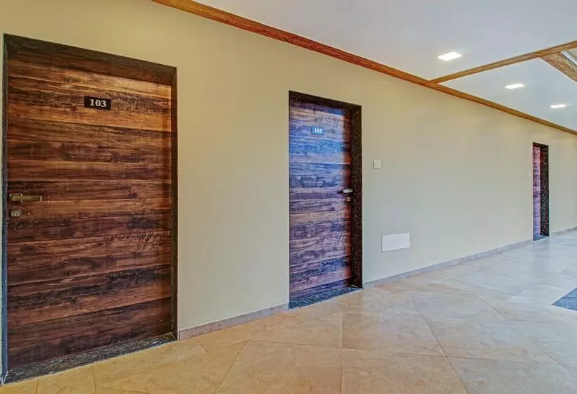 Hotelli Treebo Mountain Retreat Mahabaleshwar, 600 Mtrs From Lingmala Waterfall