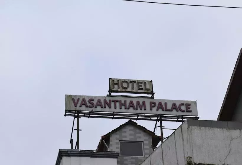 ホテル Vasantham Palace