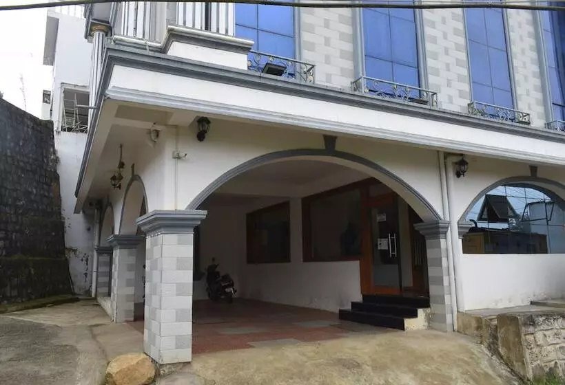 ホテル Vasantham Palace