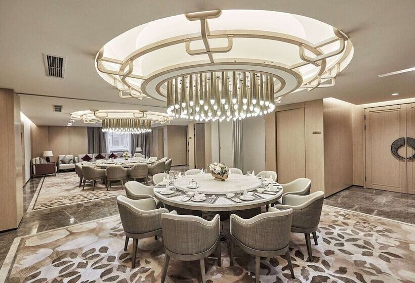 Howard Johnson By Wyndham Tianxiaqiguan Hotel Xingwen