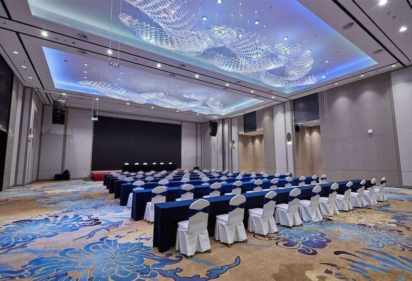 Howard Johnson By Wyndham Tianxiaqiguan Hotel Xingwen