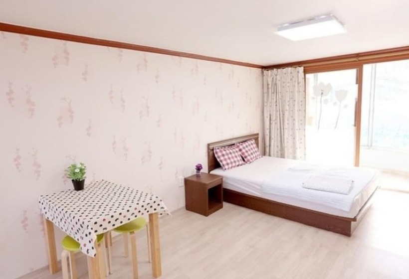 Hwaseong J House Pension