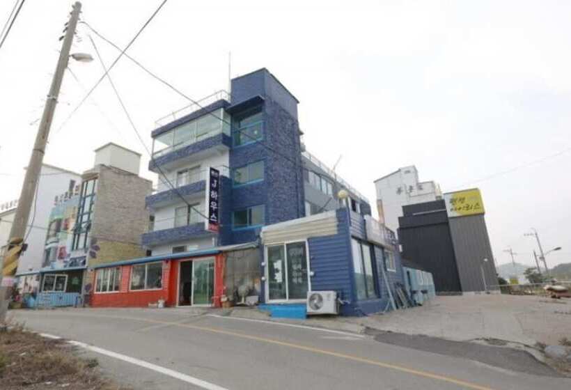 Hwaseong J House Pension