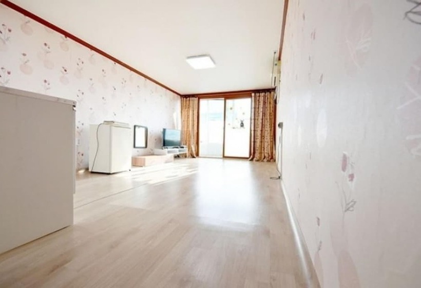 Hwaseong J House Pension