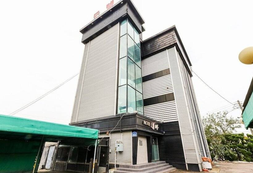 汽车旅馆  Dangjin Theme