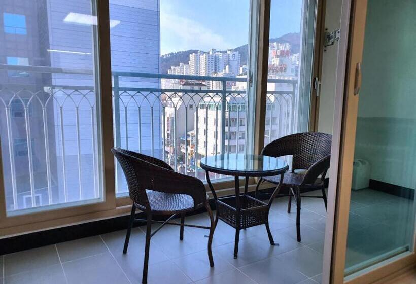 فندق على الطريق Js Residence Hotel Okpo