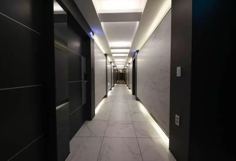 モーテル Gunsan Hotel Withus