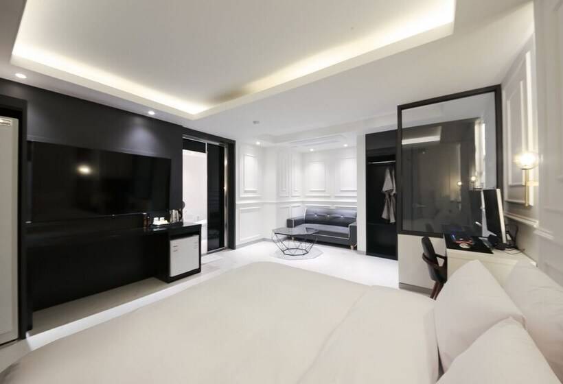 モーテル Gunsan Hotel Withus