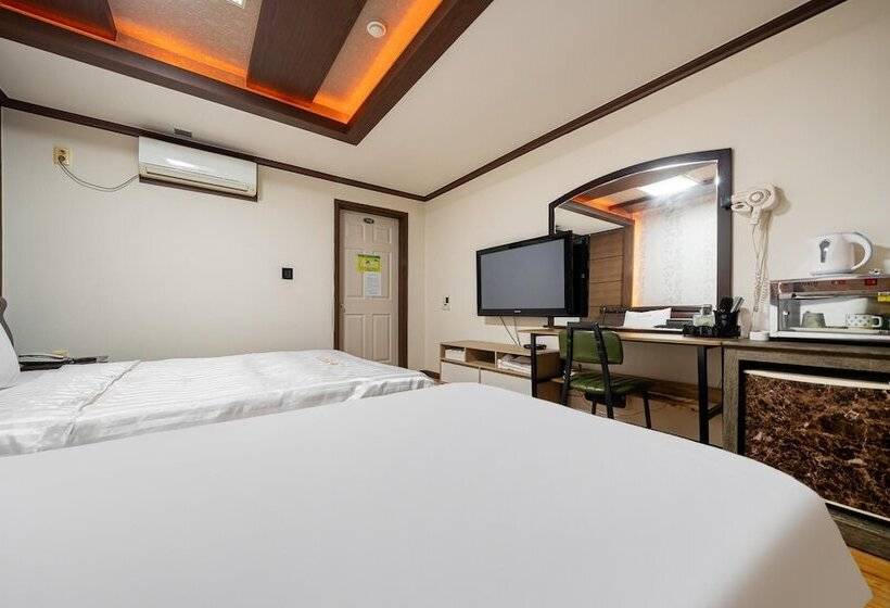 Motel Jangheung Jinsong Tourist